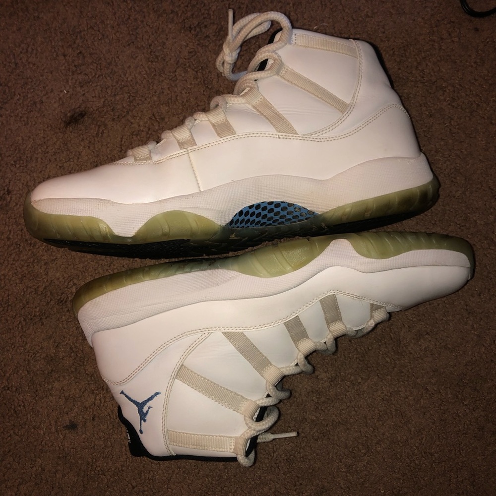 Jordan retro 11s